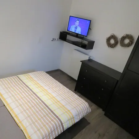 Holiday home Premium-ferienhaus Deichbluete Im Altes Land